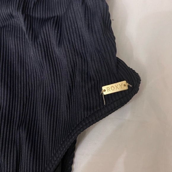 Roxy one piece ribbed swimsuit S - Picture 5 of 6